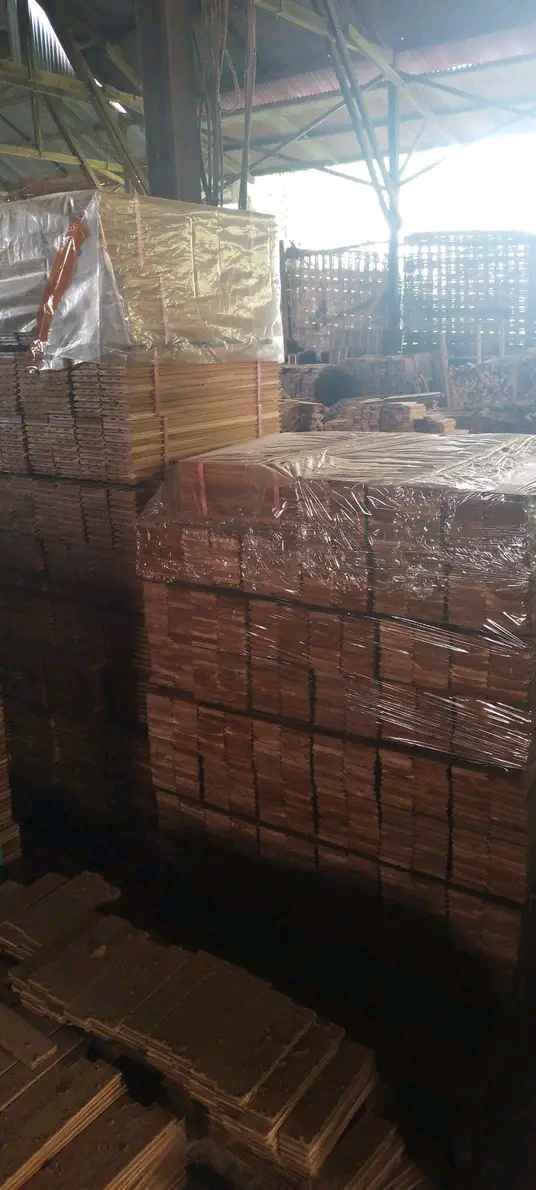 Decking Kayu Asli
